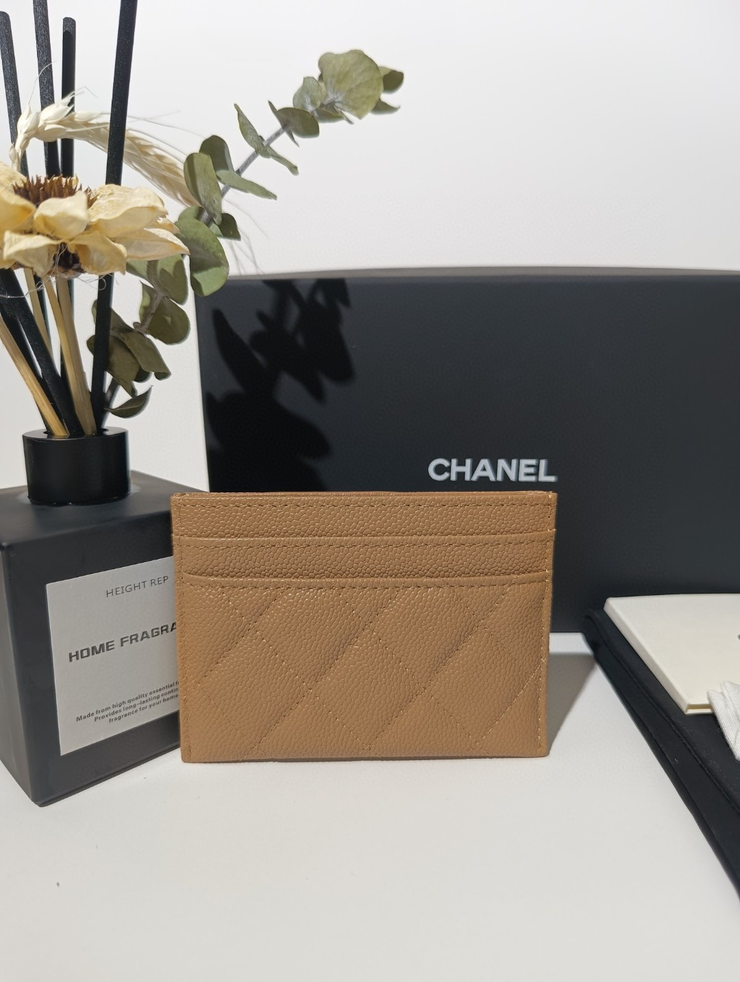 Ch*el card holder 10cm