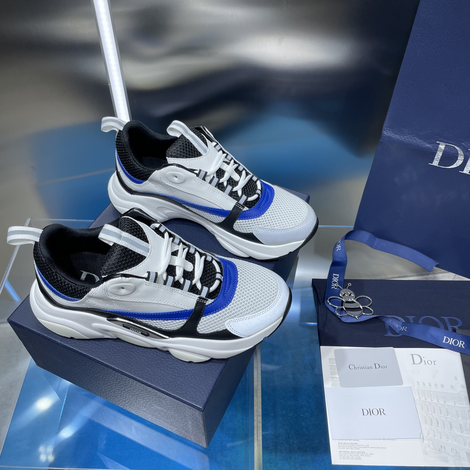 ua D*or b22 white sneaker