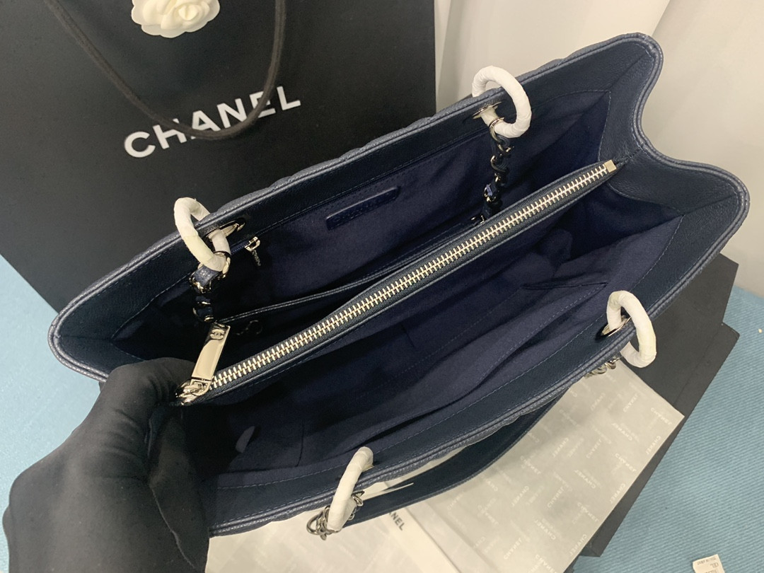 Ch*el gst caviar leather hardware 24x33x13cm