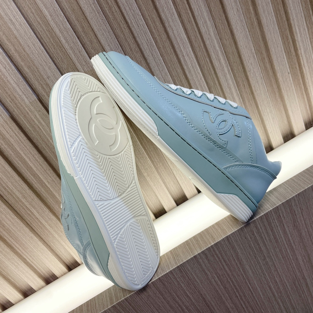 ua Ch*el sneakers calfskin