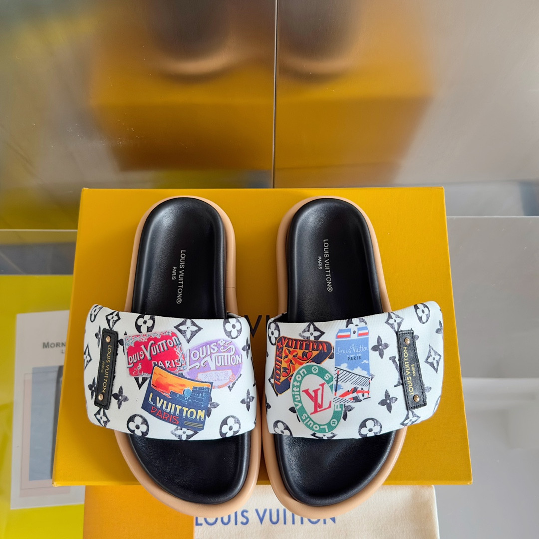 LV Pool Pillow Flat Comfort Mule