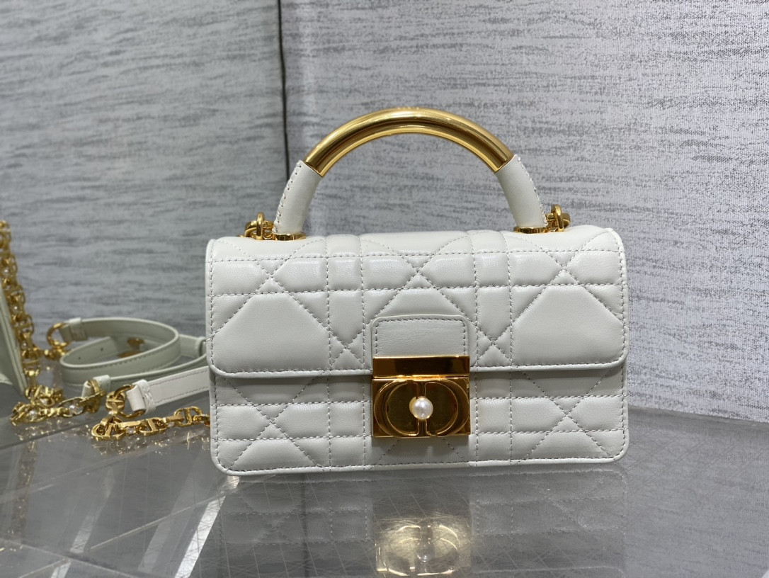 D*or small ange bag latte macrocannage calfskin 20 x 12 x 5 cm