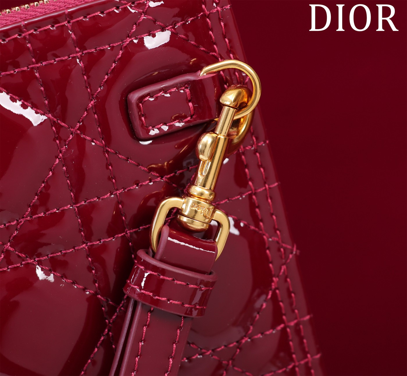large D*or caro daily pouch 30 x 21.5 cm