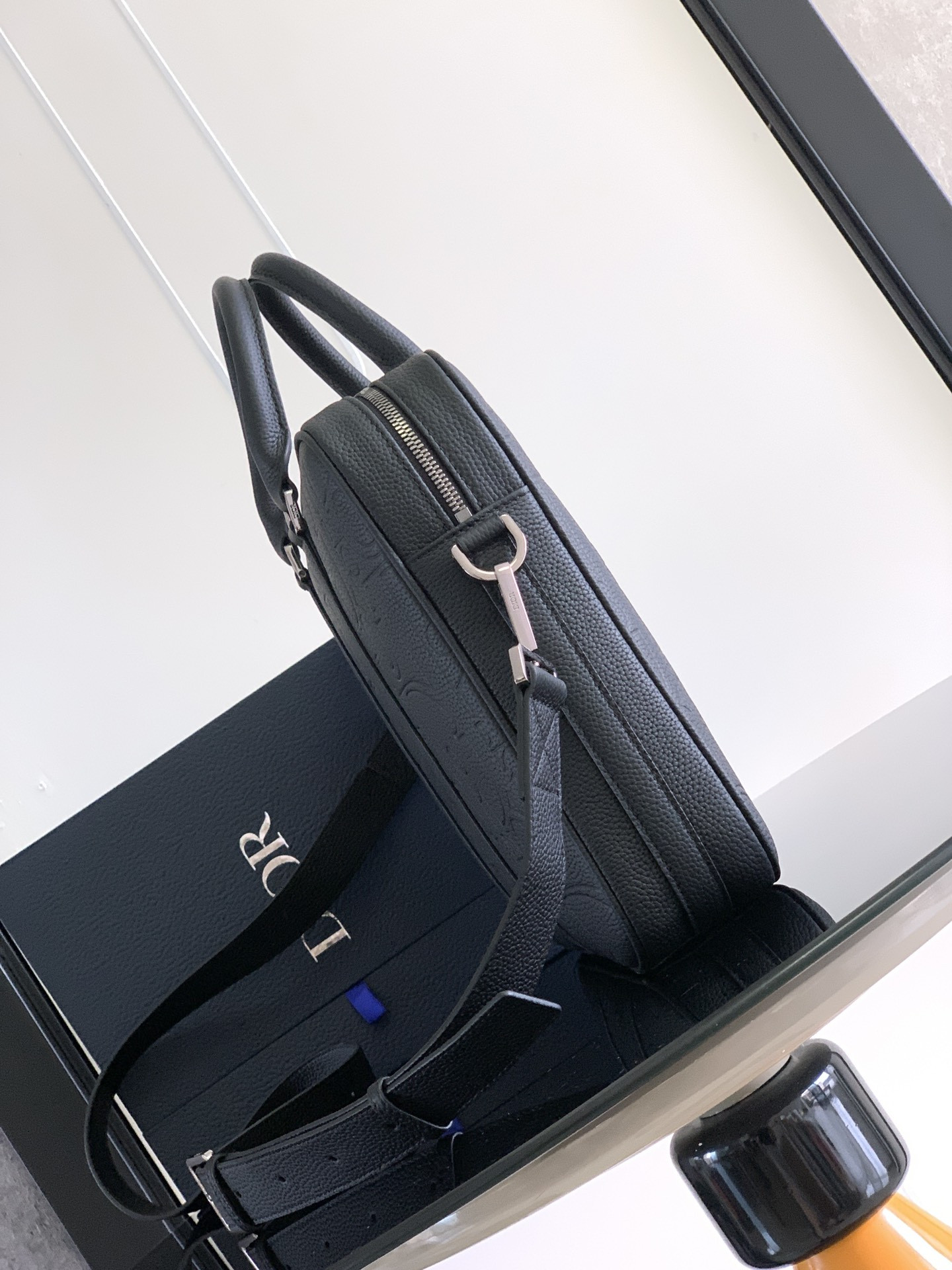 D*or zipped briefcase  black D*or gravity leather and black grained calfskin 37 x 28 x 6 cm