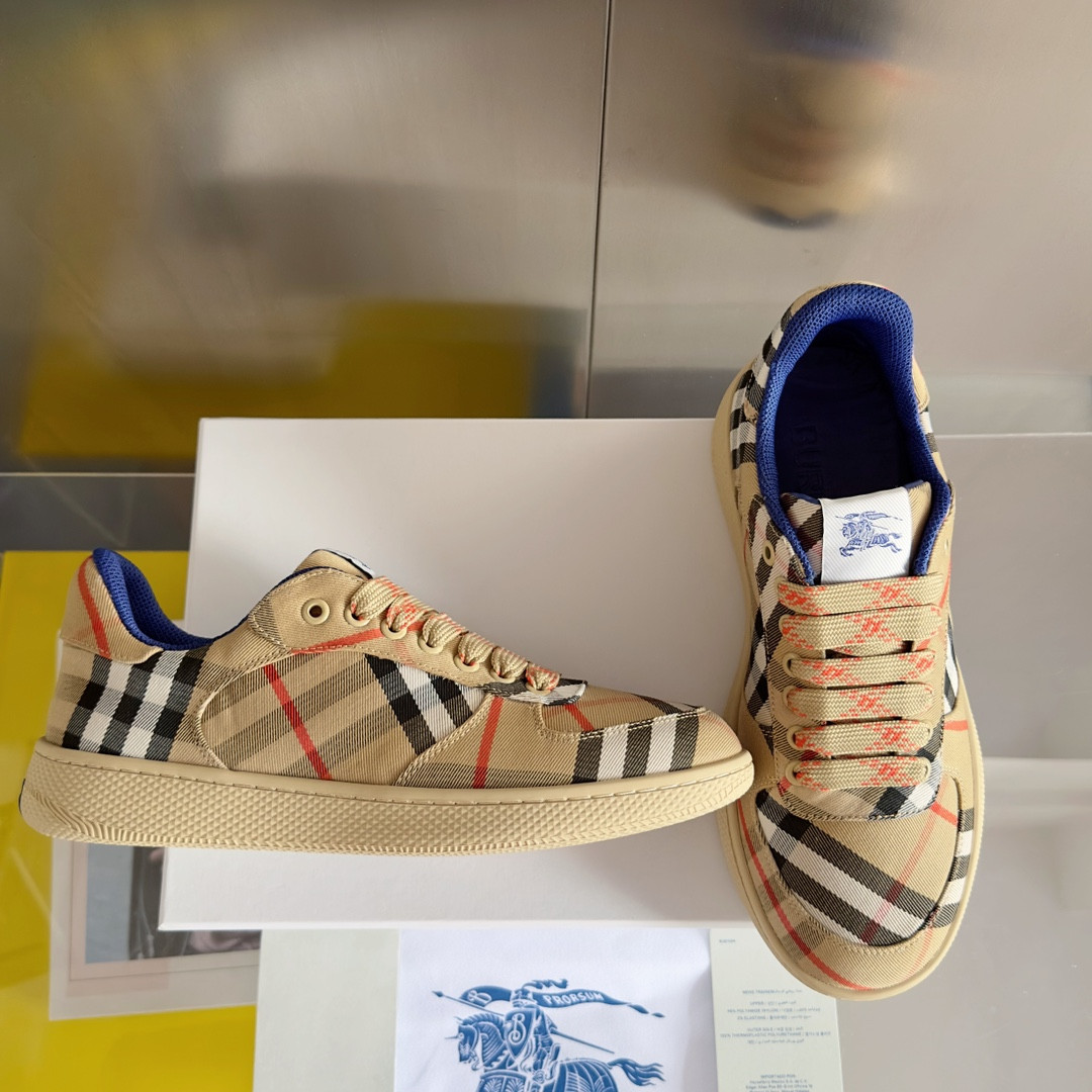 ua B**rry check terrace sneakers