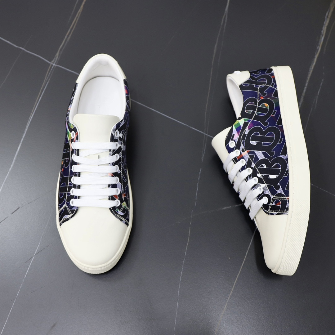 ua B**rry sneakers