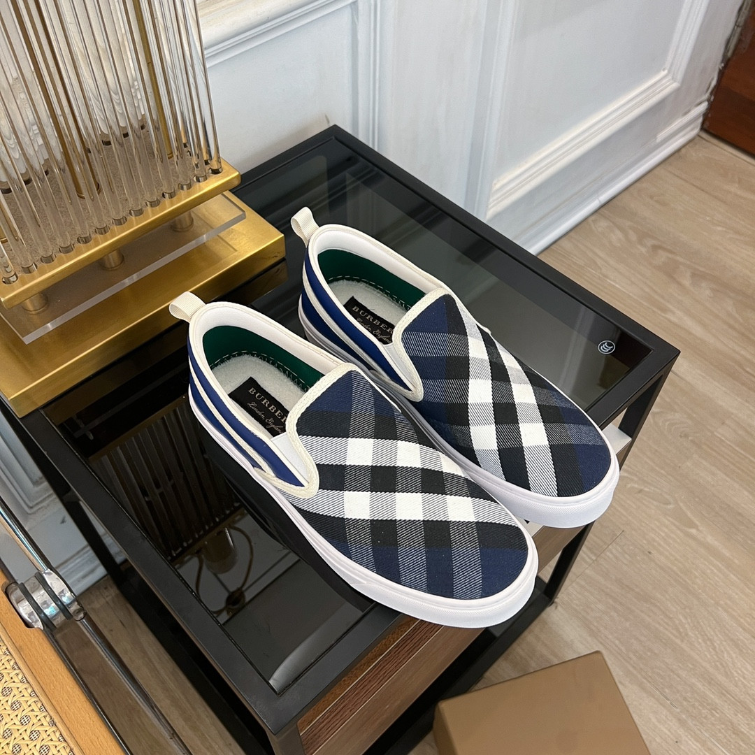 ua B**rry slip on sneakers