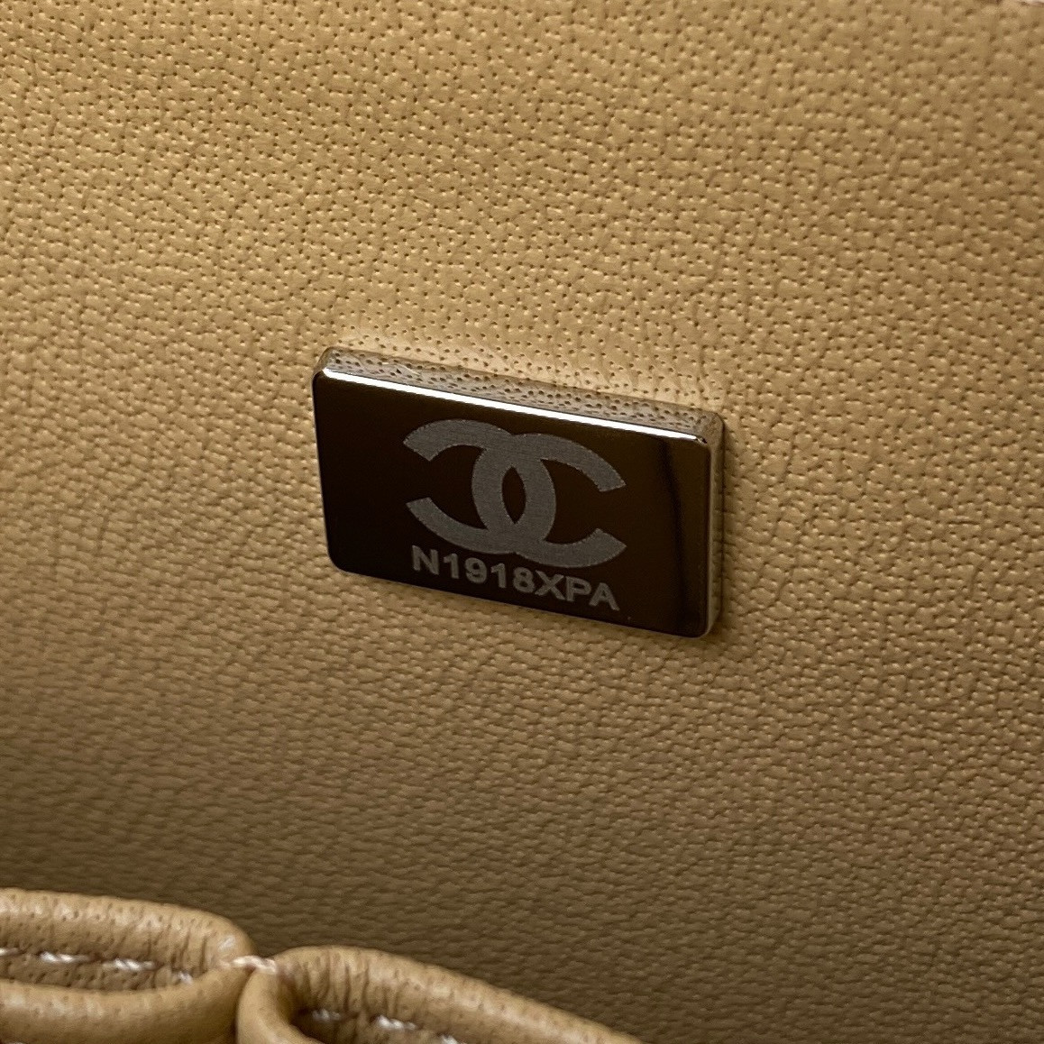 Ch*el classic flap bag 15.5×25.5×6.5cm