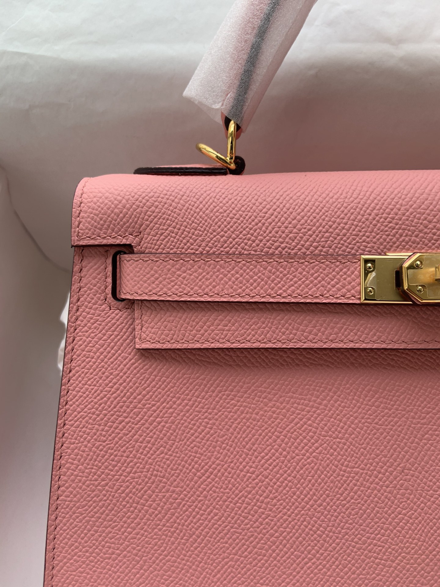 HERMÈS Kelly Gold-tone Hardware 25 28