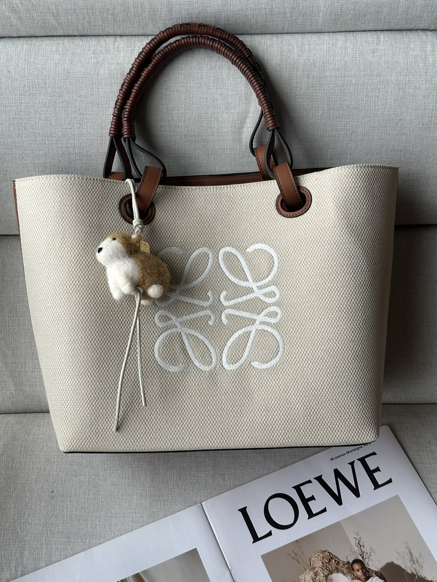 L0ew* anagram tote 29x14x25cm