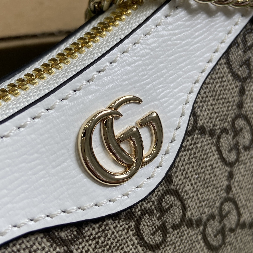 G*u*i x hattie stewart bag 10 x 19 x 3 cm