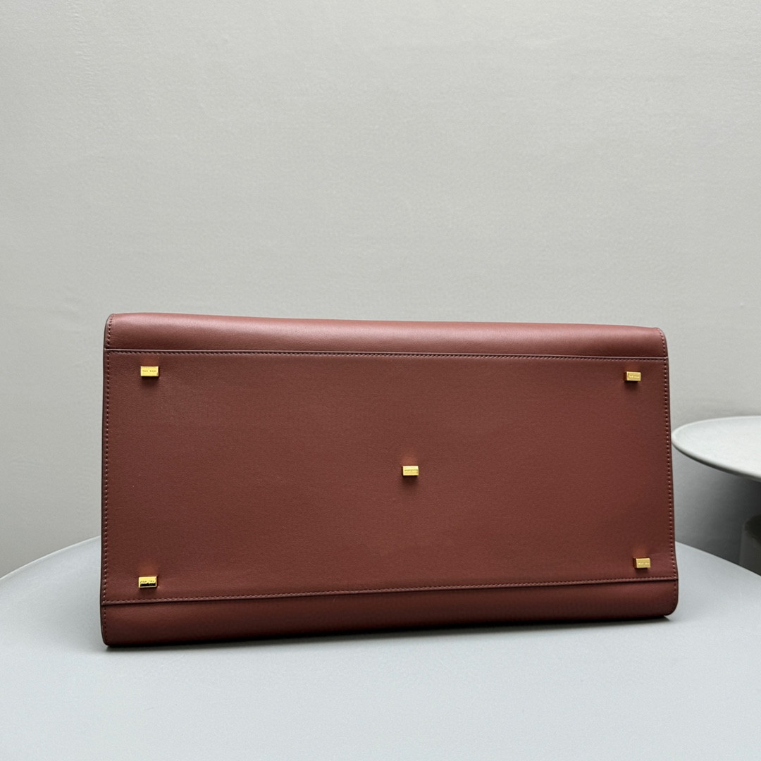 T*e R0w margaux 17 43x24x30cm