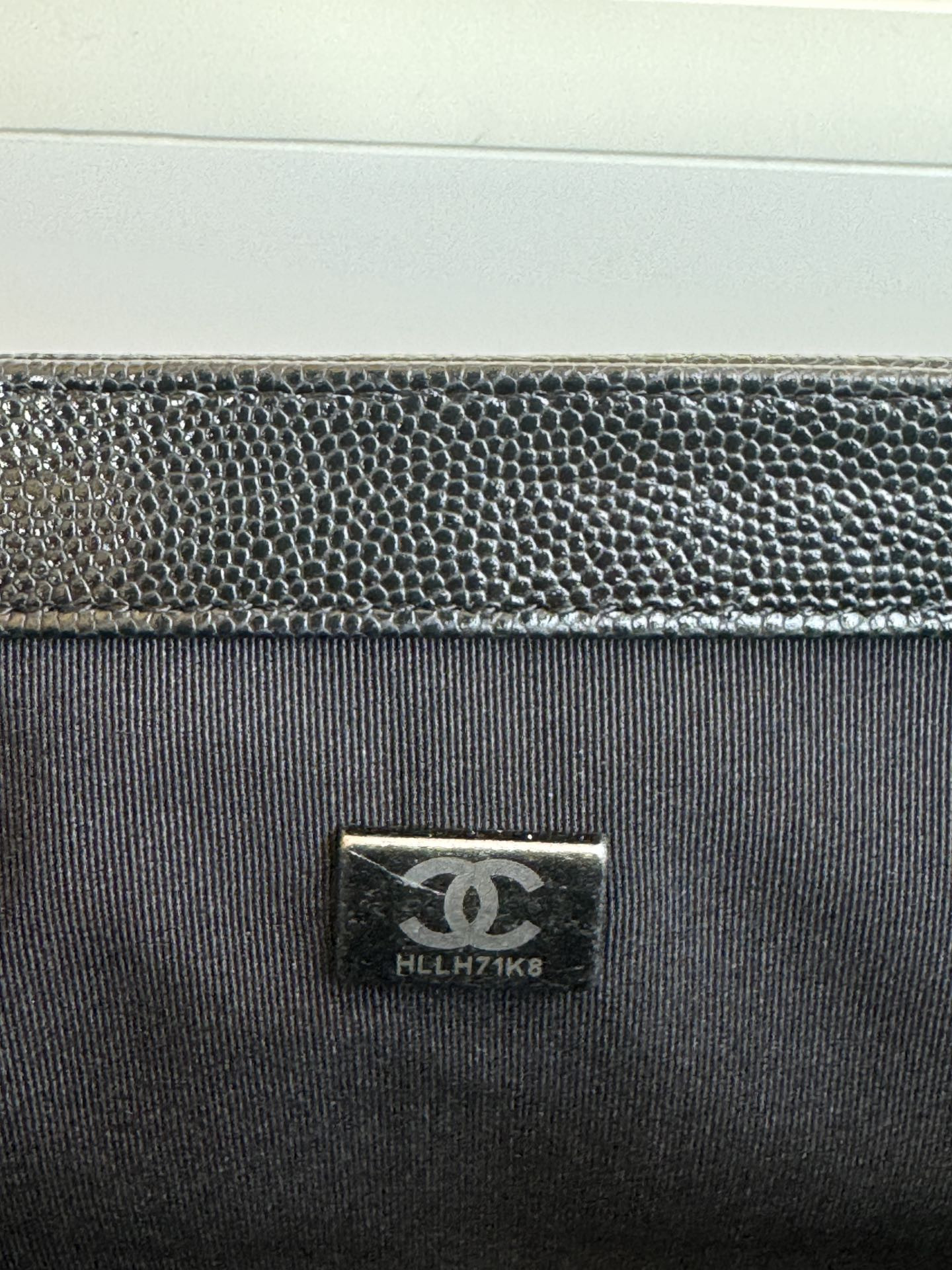 Ch*el leboy 14.5x 20x 8.4cm