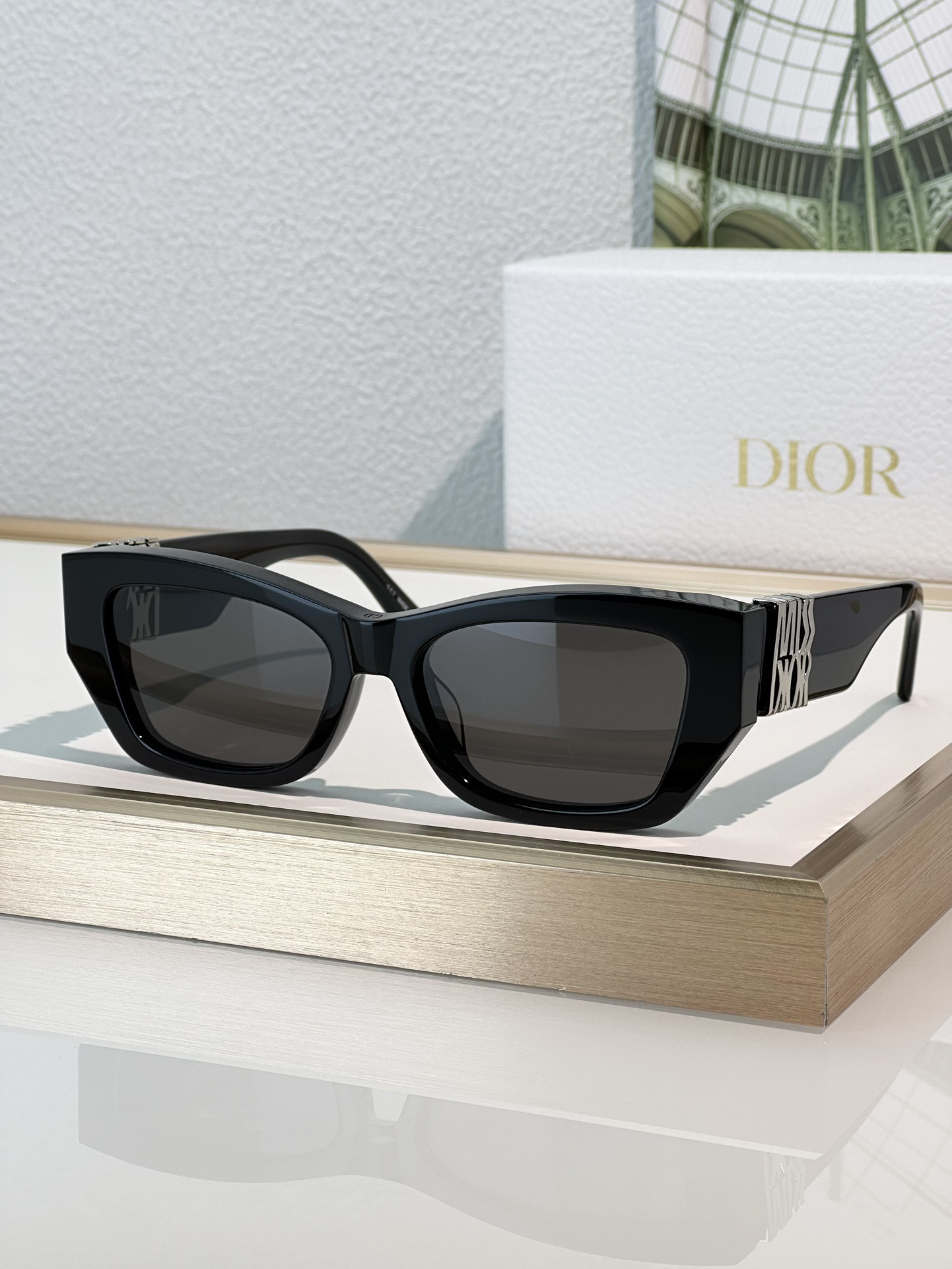 D*or glasses s1f 56-17-140