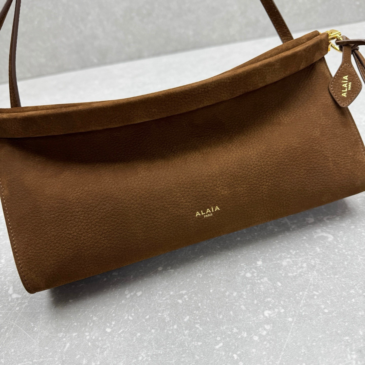 ALAÏA LE CLICK EAST WEST MEDIUM BAG 30x14x9cm