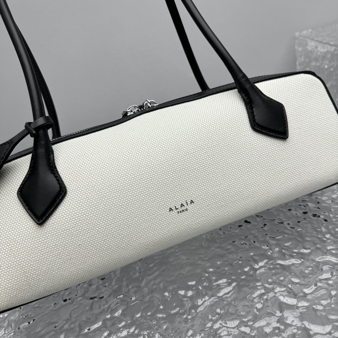ALAÏA LE TECKEL MEDIUM BAG 33x11x10cm