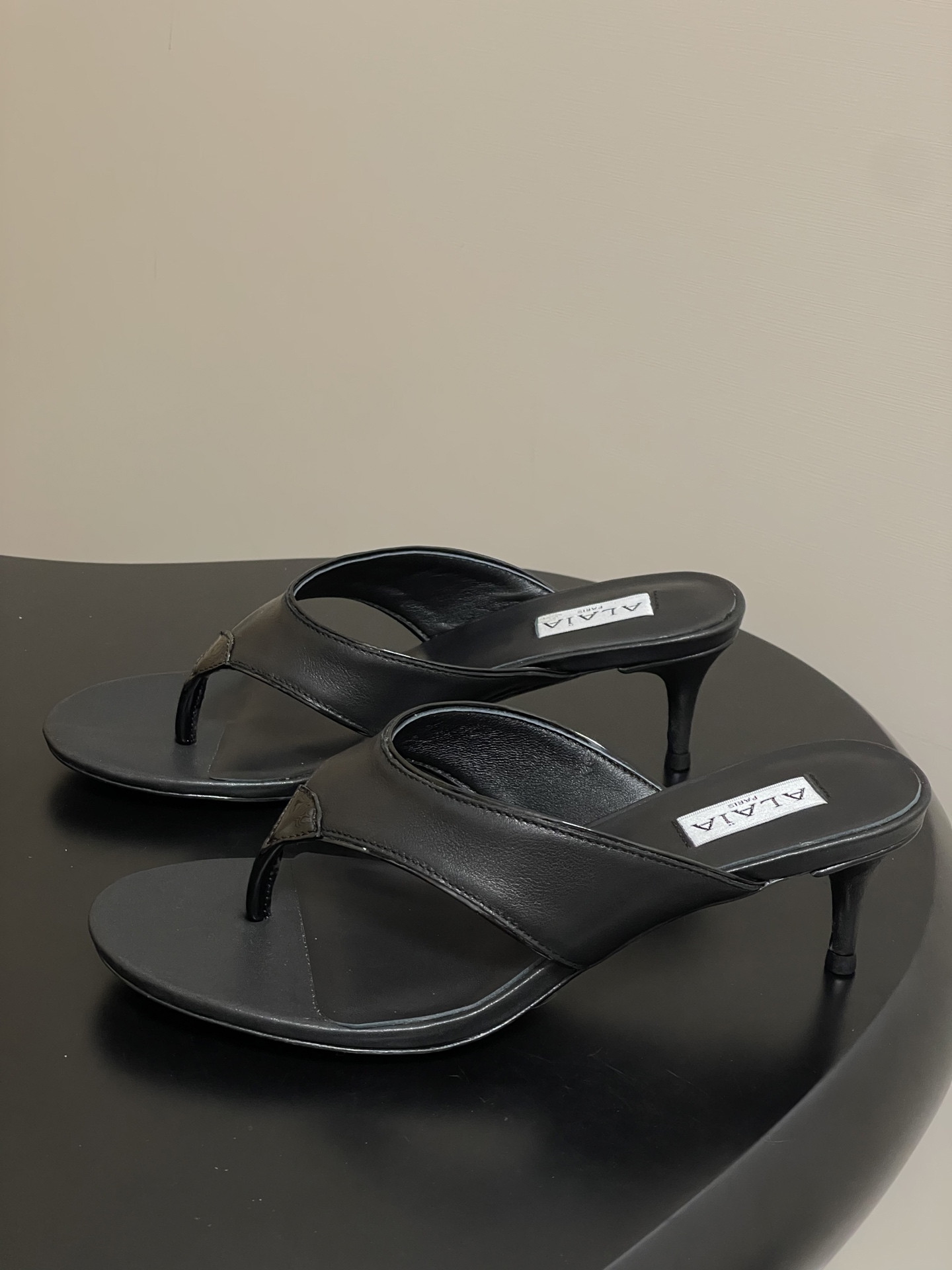 UA Alaia Triangle Flat Slides 5.5cm Heel(Customized Size 7-10 days production time)