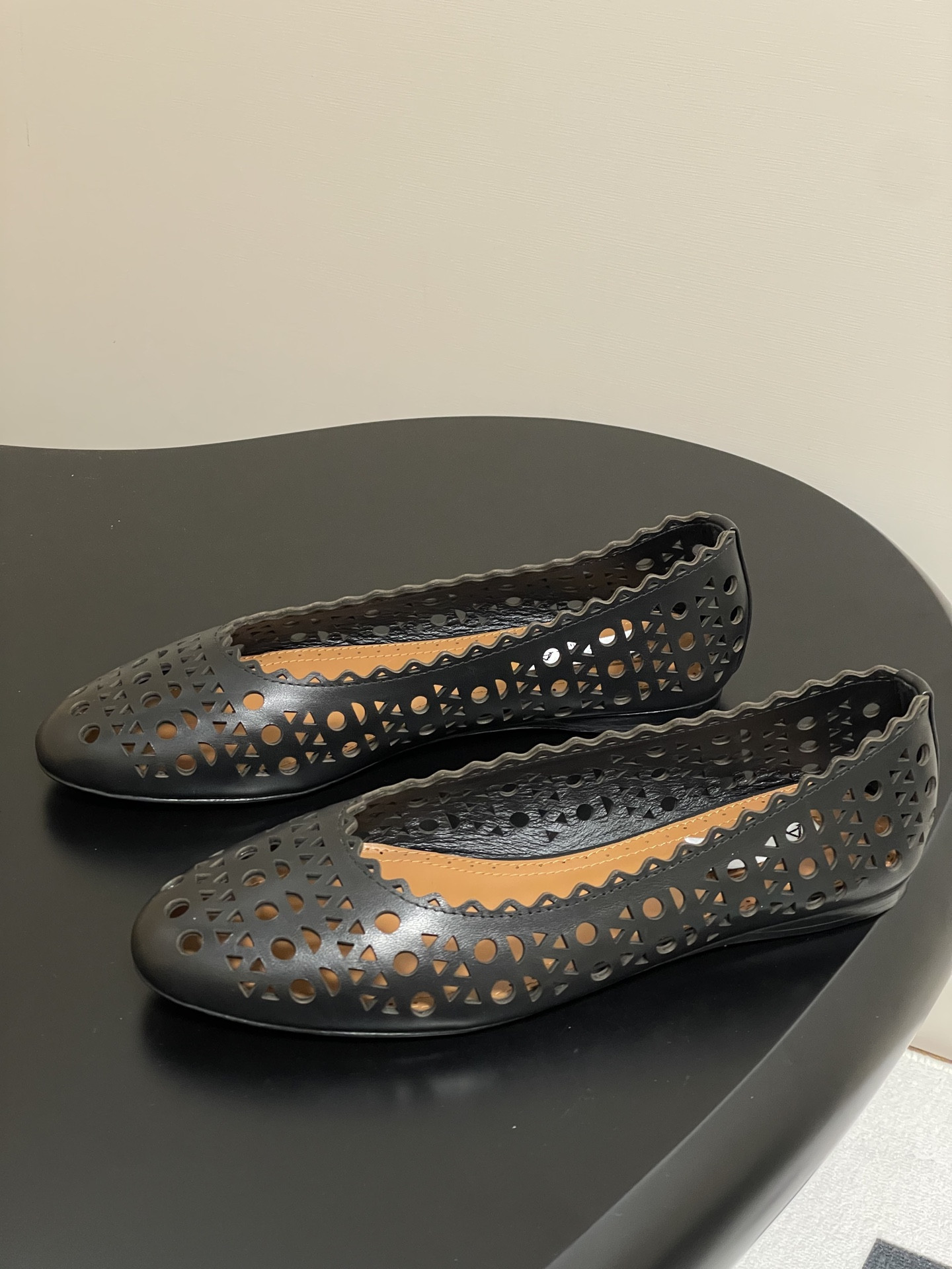 UA Alaïa Laser-cut Leather Ballet Flats(Customized Size 7-10 days production time)