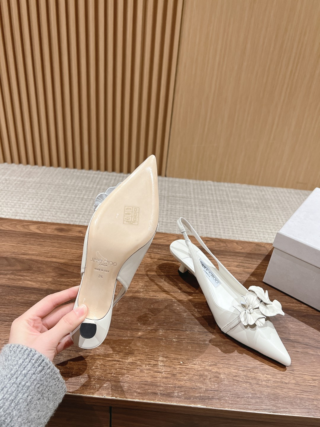 ua Ji*y Ch* rosalia flowers slingbacks 4.5cm
