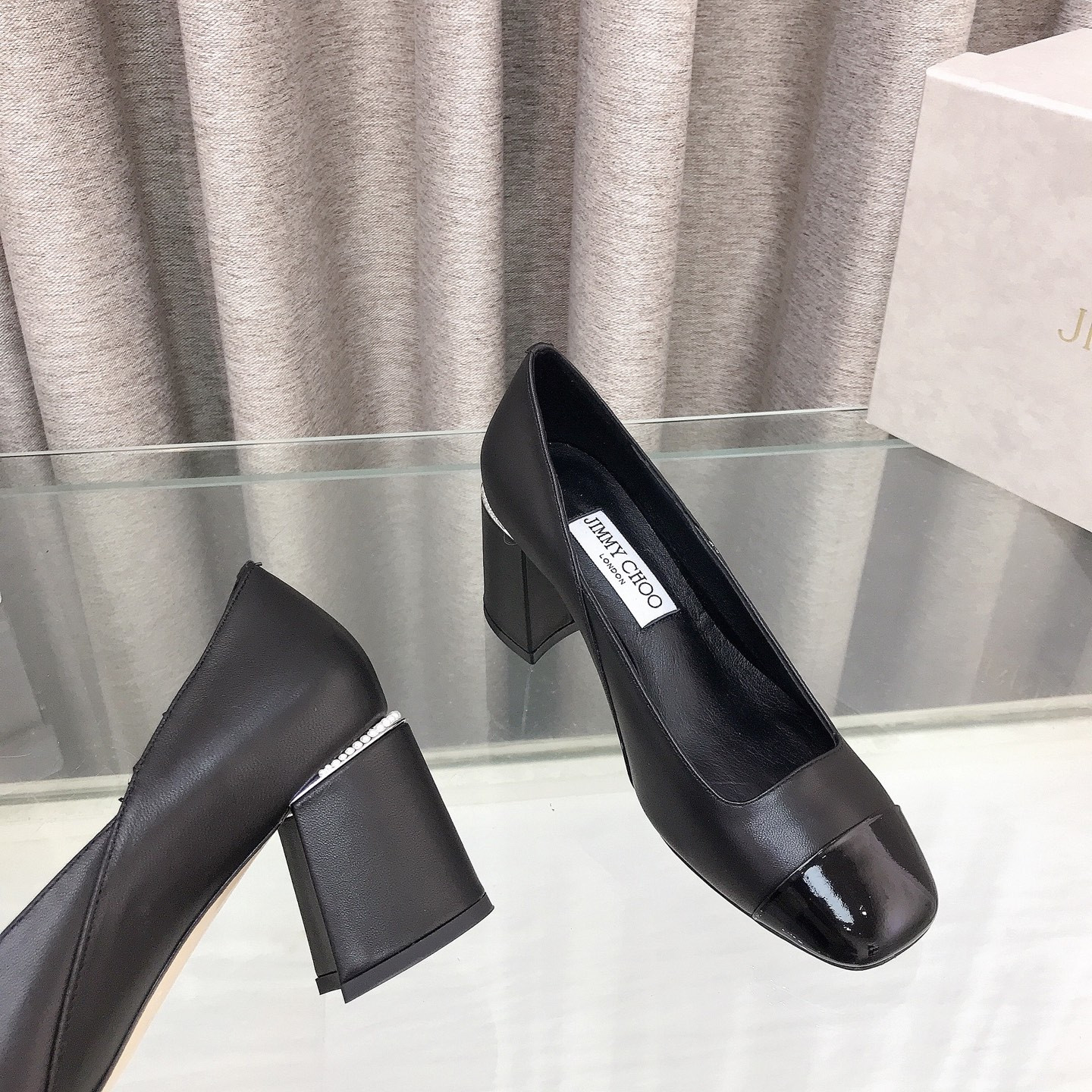 ua Ji*y Ch* jenson pumps 8.5cm