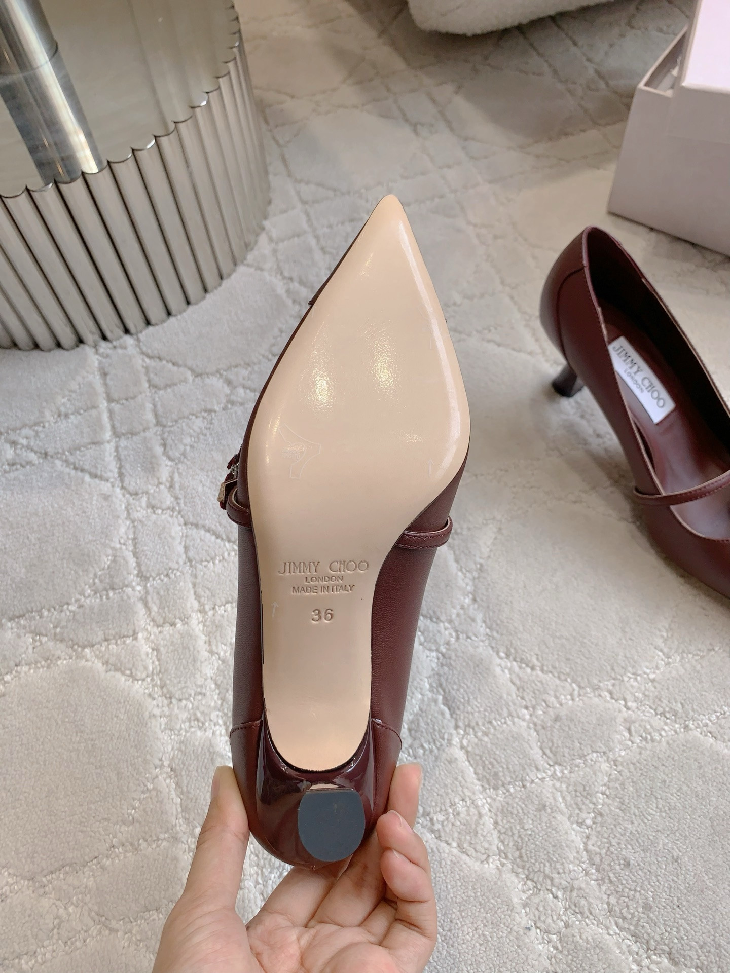 ua Ji*y Ch* aren pumps 6.5cm