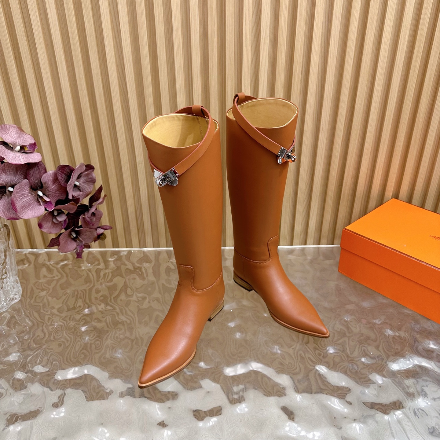 ua H**me5 jumping boots
