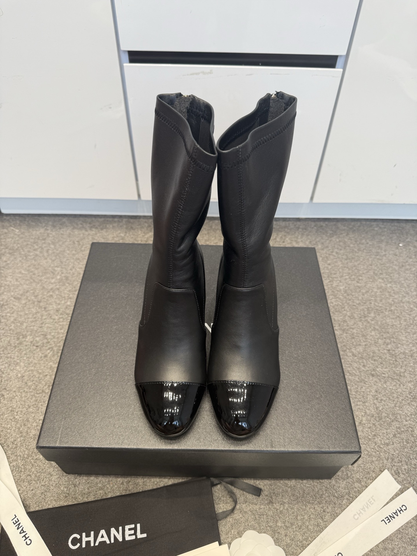 ua Ch*el mid-calf boots 6.5cm heel