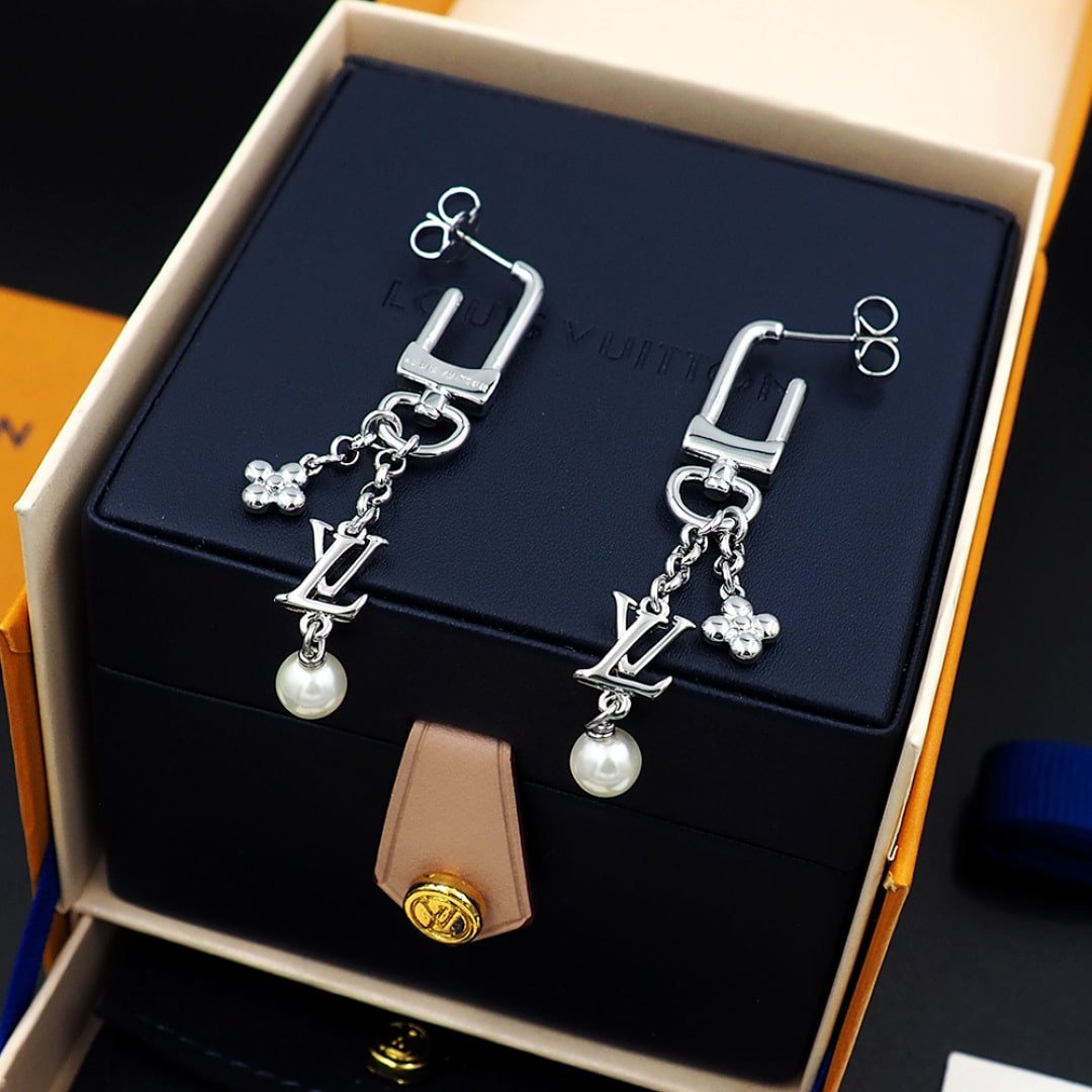 L0vis Vvtt0n Lv Iconic Hook Earrings Silver M02674