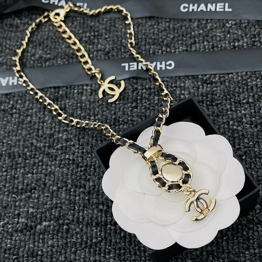 Ch**el Cc Necklace