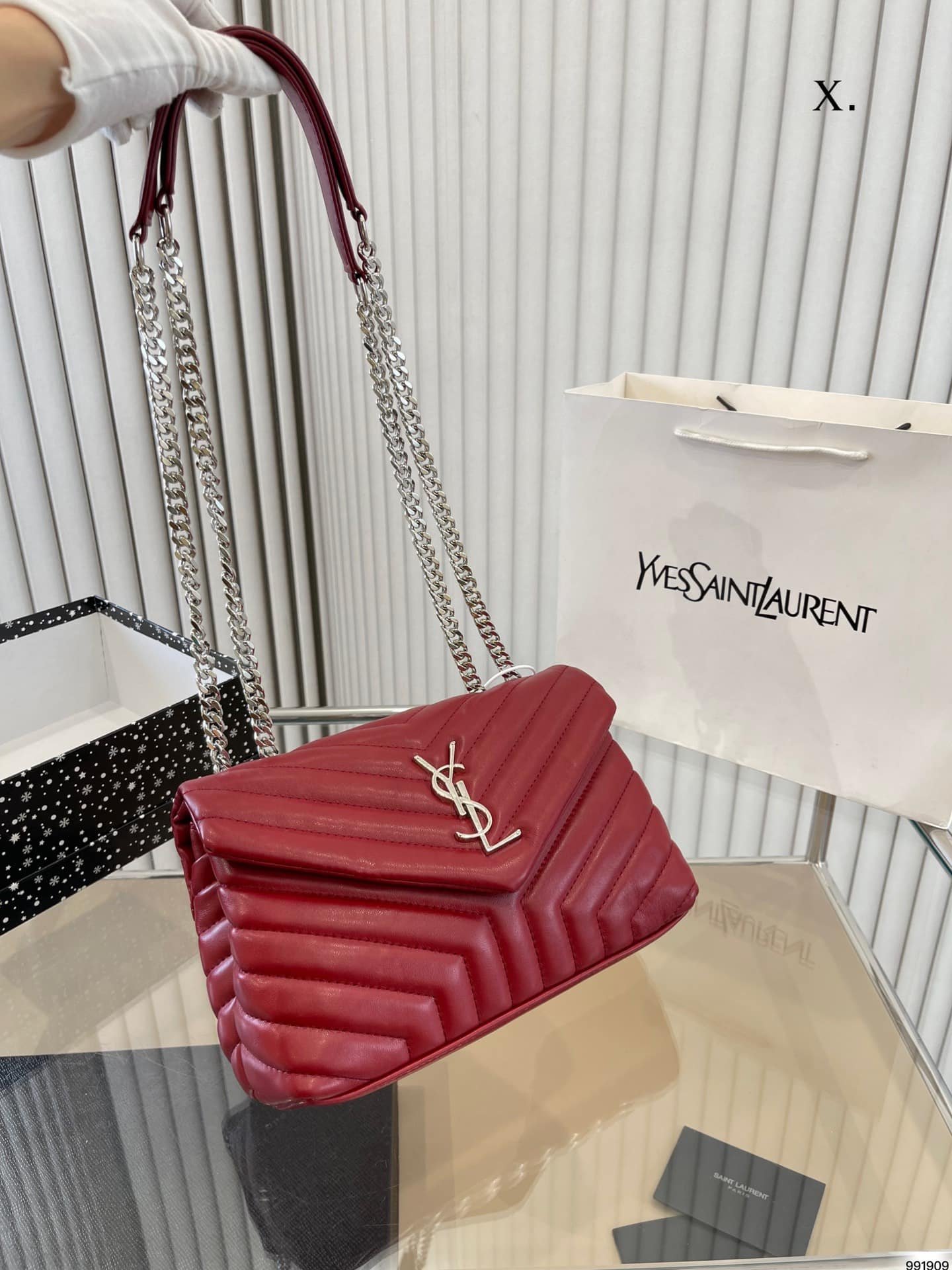 Sa1nt Lau*nt Loulou Small Chain Bag In Quilted “Y” Leather Wine Red