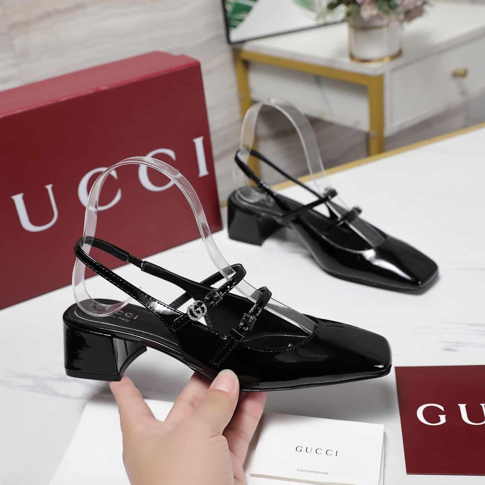 Gvc*1 Women Pump With Double G Black Leather 832474 Bnc80 1000