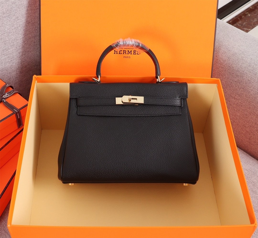 H**me5 Kelly Sellier 25 Epsom Gold Hardware Black 25Cm