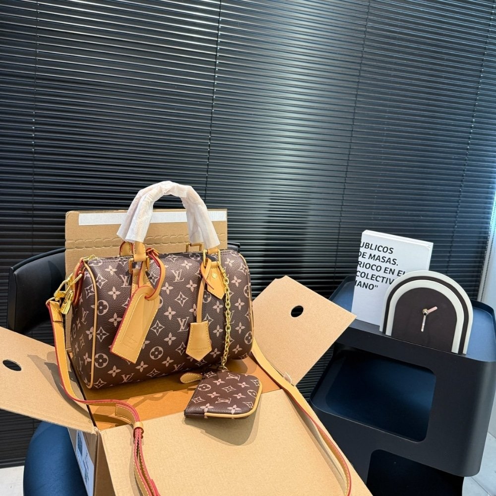 L0vis Vvtt0n Speedy P9 Bandoulière 25 Monogram Brown 25Cm M24443