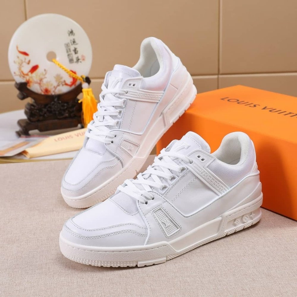 L0vis Vvtt0n Lv Trainer Sneaker White 1A9G50