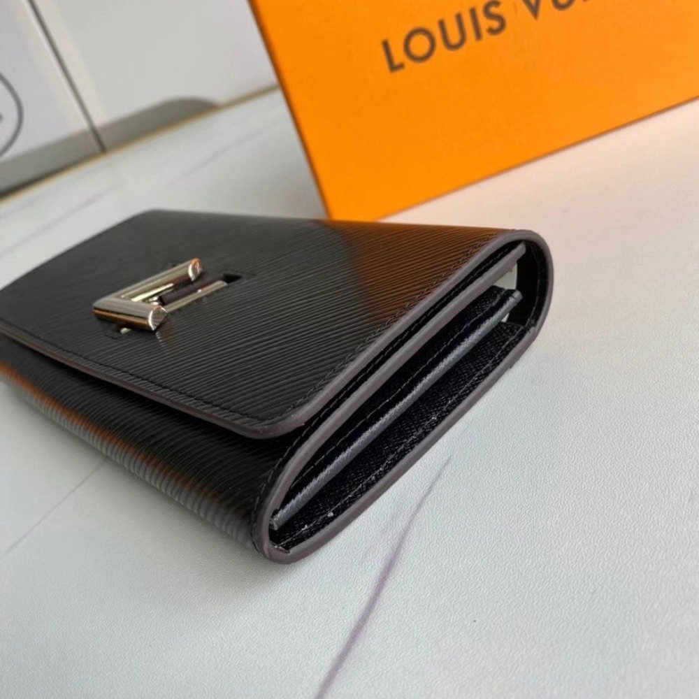 L0vis Vvtt0n Twist Wallet Black 19Cm M80690