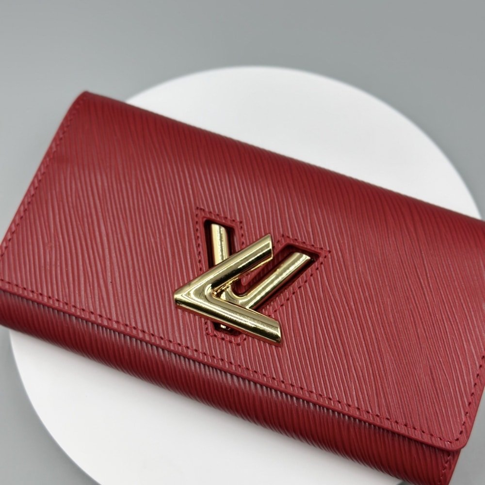 L0vis Vvtt0n Coquelicot Epi Leather Twist Wallet Red 19Cm
