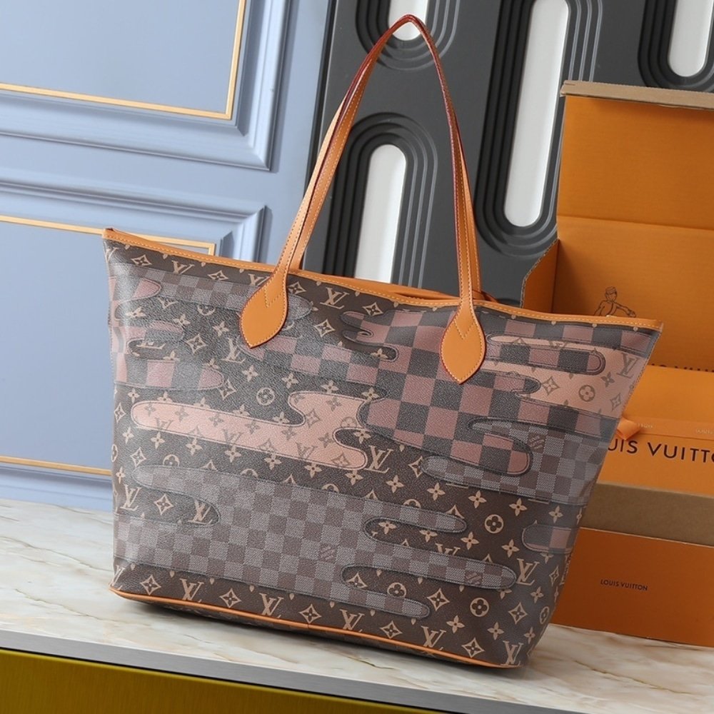 L0vis Vvtt0n Nevereverfull Brown 60Cm M26174