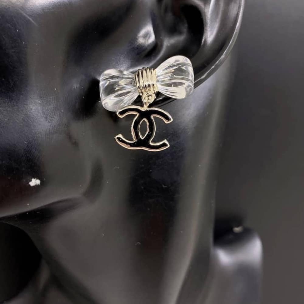 Ch**el D25 Cc Bow Earrings Gold Metal Abf537 B19997 Nafvg
