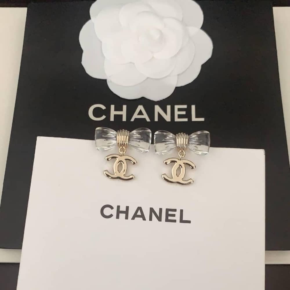 Ch**el D25 Cc Bow Earrings Gold Metal Abf537 B19997 Nafvg