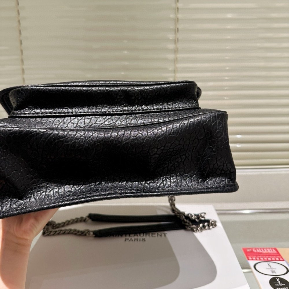 Sa1nt Lau*nt Niki Vintage Medium In Grained Black 28Cm 633178Aacia1000