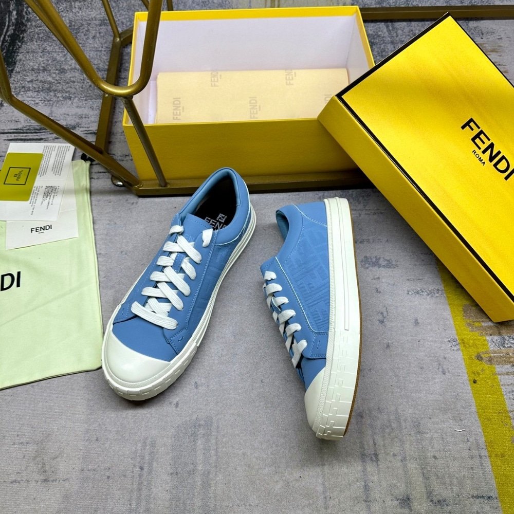 F**di Domino Low Tops Sneaker Light Blue