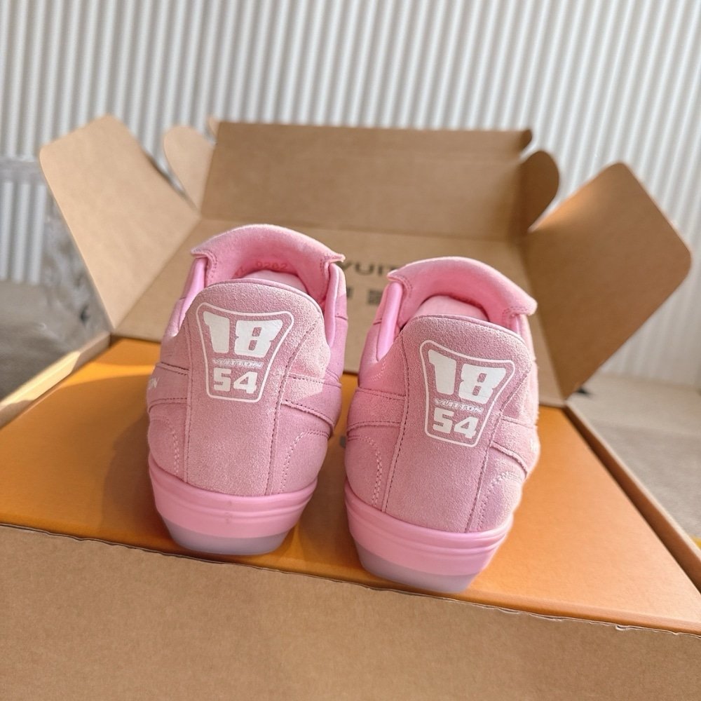 L0vis Vvtt0n Lv Footprint Soccer Pink 1Ahtyk