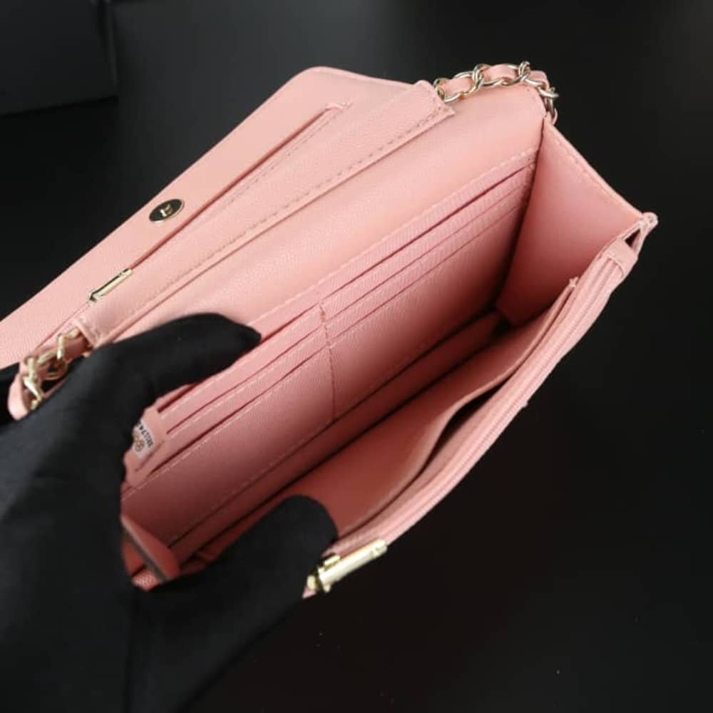 Ch**el Classic Wallet On Chain Gold Light Pink 19Cm Ap0250 Y33352 Ng120