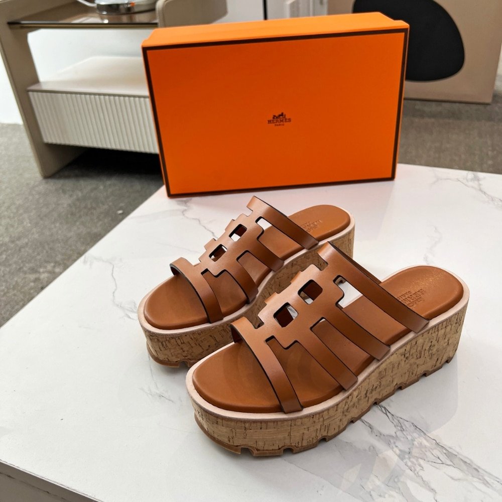 H**me5 Isabella 30 Sandal Brown H241120Z 20400