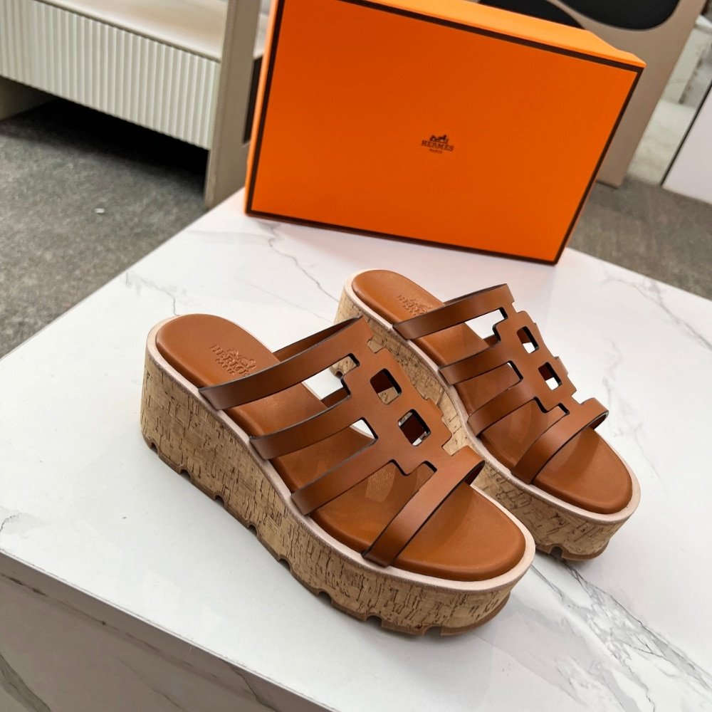 H**me5 Isabella 30 Sandal Brown H241120Z 20400