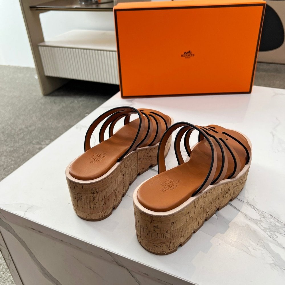 H**me5 Isabella 30 Sandal Brown H241120Z 20400