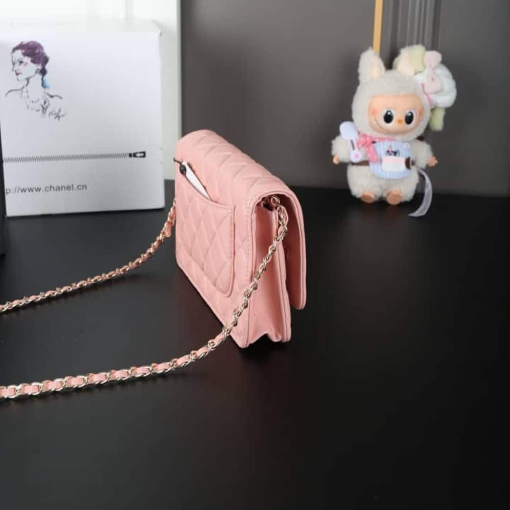 Ch**el Classic Wallet On Chain Gold Light Pink 19Cm Ap0250 Y33352 Ng120