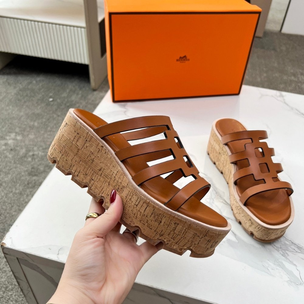 H**me5 Isabella 30 Sandal Brown H241120Z 20400