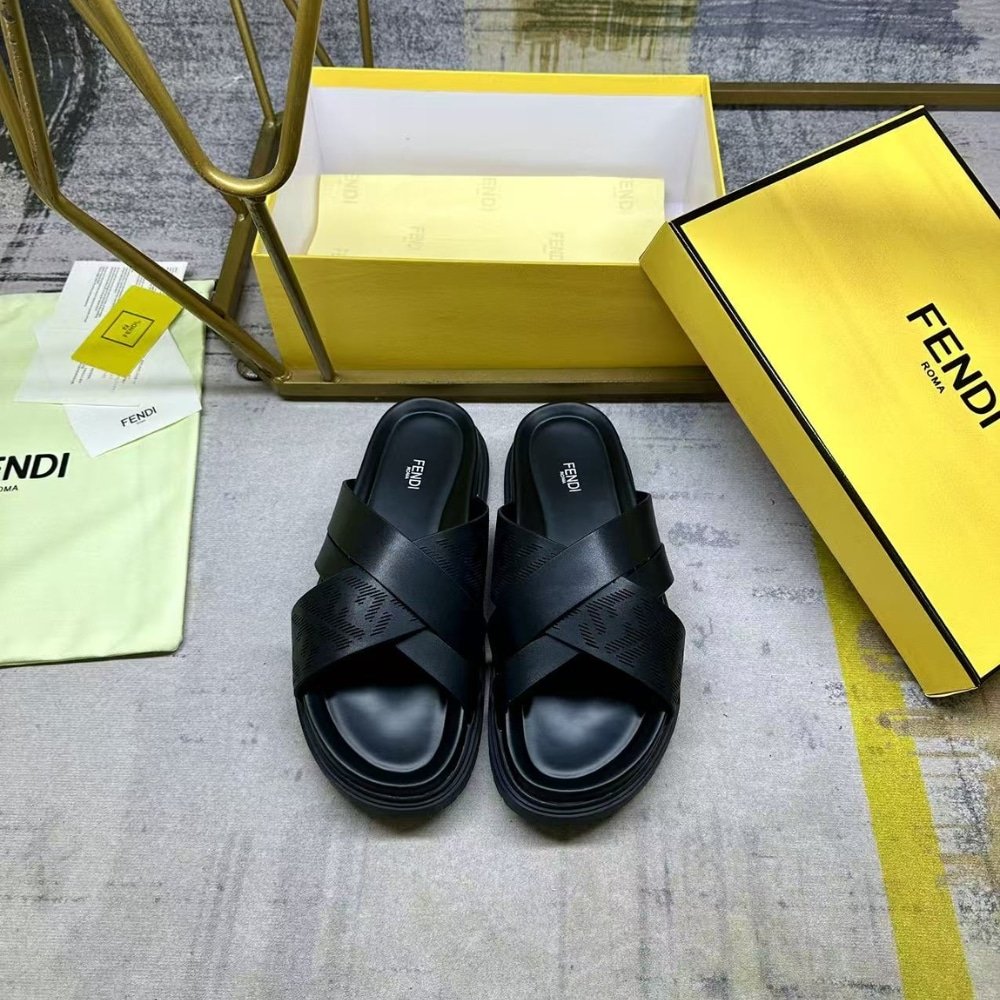 F**di Black Leather Slides 7X1770Aridf0Abb