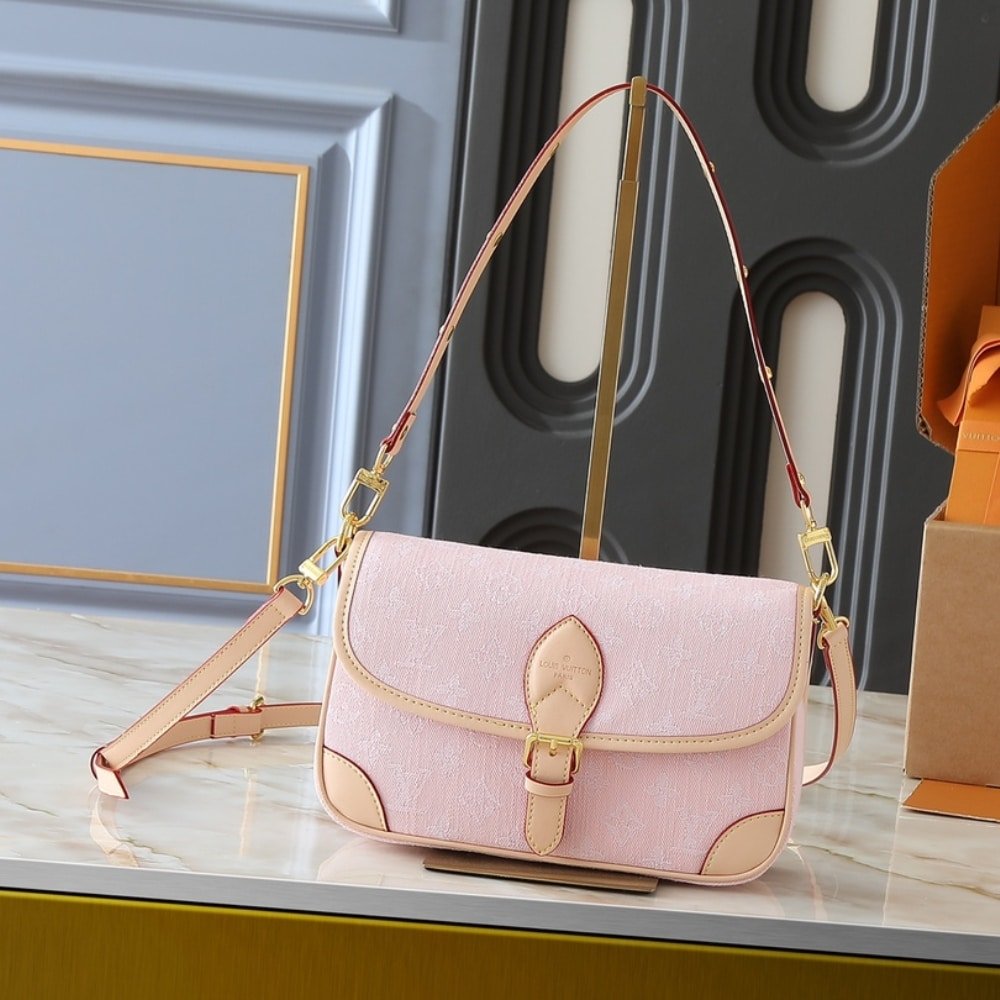 L0vis Vvtt0n Diane Washed Pink 24Cm